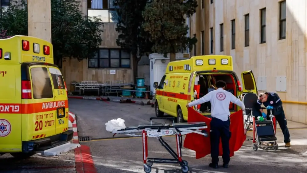 Victims of a Palestinian terror shooting arrive at Jerusalem's Hadassah-Ein Kerem Medical Center, March 28, 2024. Photo by Chaim Goldberg/Flash90.