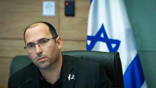 Committee chairman MK Simcha Rothman leads a Constitution, Law and Justice Committee meeting at the Knesset, in the Israeli parliament on June 9, 2025. Photo by Chaim Goldberg/Flash90.