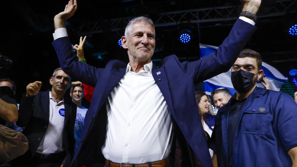 The Democrats faction chairman Yair Golan and members of his party celebrate at the party’s election headquarters in Tel Aviv, following the release of exit poll results on Israel’s general election night, on Oct. 27, 2026. Photo by Yehoshua Yosef/Flash90.
