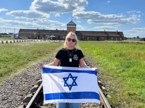 Charlotte Korchak, Auschwitz