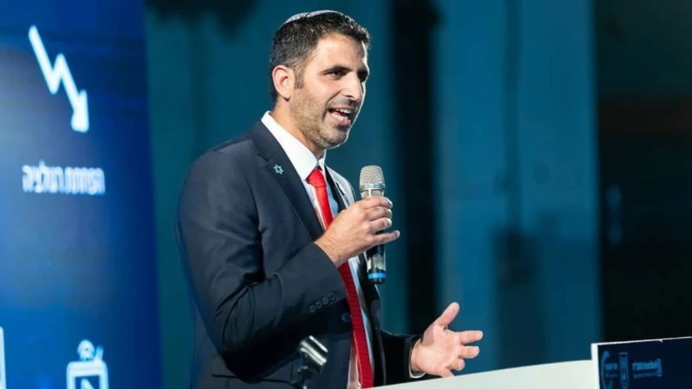 Israeli Communications Minister Shlomo Karhi at the “Leading in Communications” conference in Sderot, September 2025. Photo by Ronen Horesh/GPO.