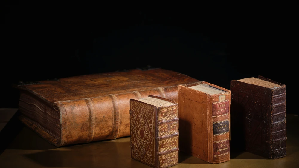 Sothebys selling one of most significant manuscripts by renowned Jewish medieval artist Joel ben Simeon