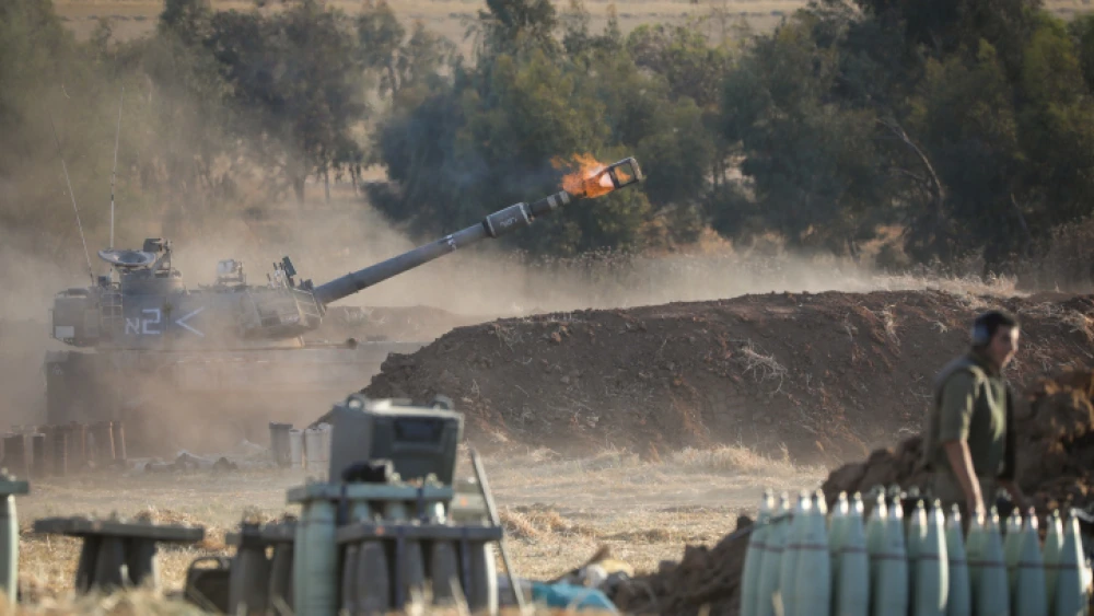 The IDF Artillery Corps fires into the Gaza Strip from the border on May 13, 2021. Photo by Noam Revkin Fenton/Flash90.