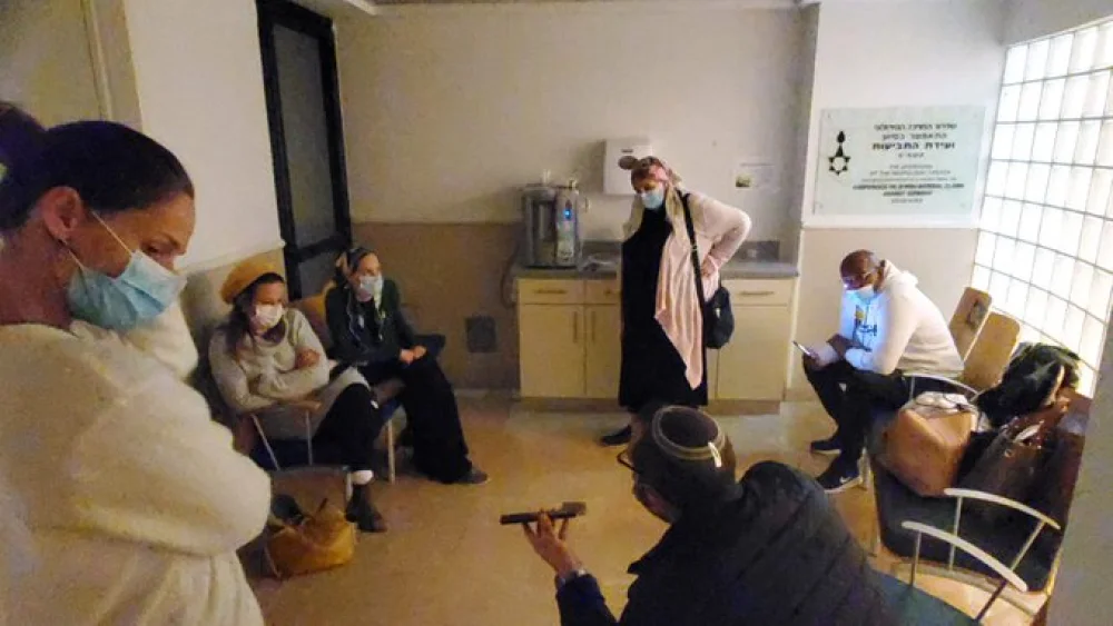 Family members of Rebecca Teitel, 40, at Sheba Medical Center at Tel Hashomer, Jan. 3, 2021. Teitel was seriously wounded earlier in the day when she was struck in the head by a stone while driving with her children near the town of Neve Tsuf in Judea and Samaria. Source: Twitter.