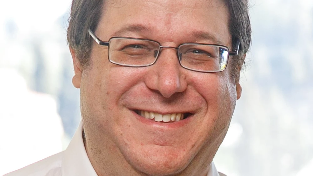 Dr. David Sinefeld. Credit: Jerusalem College of Technology.