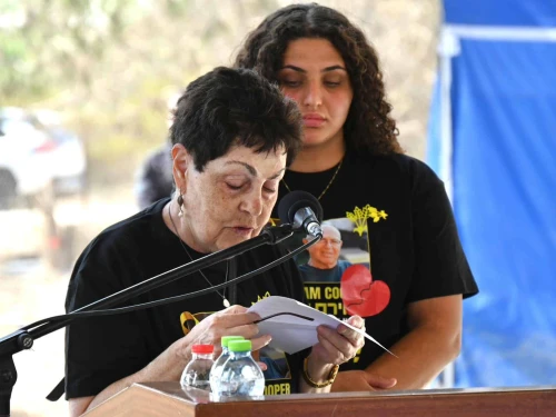 Former Hamas-held hostage Nurit Cooper, wife of slain hostage Amiram Cooper, eulogizes her husband during his funeral at Kibbutz Nir Oz, Nov. 2, 2025. Photo by Uriel Even Sapir/Hostages and Missing Families Forum.