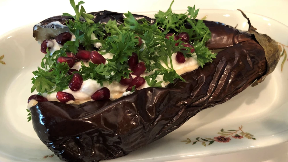”Baladi Eggplant.” Photo by Ethel G. Hofman.