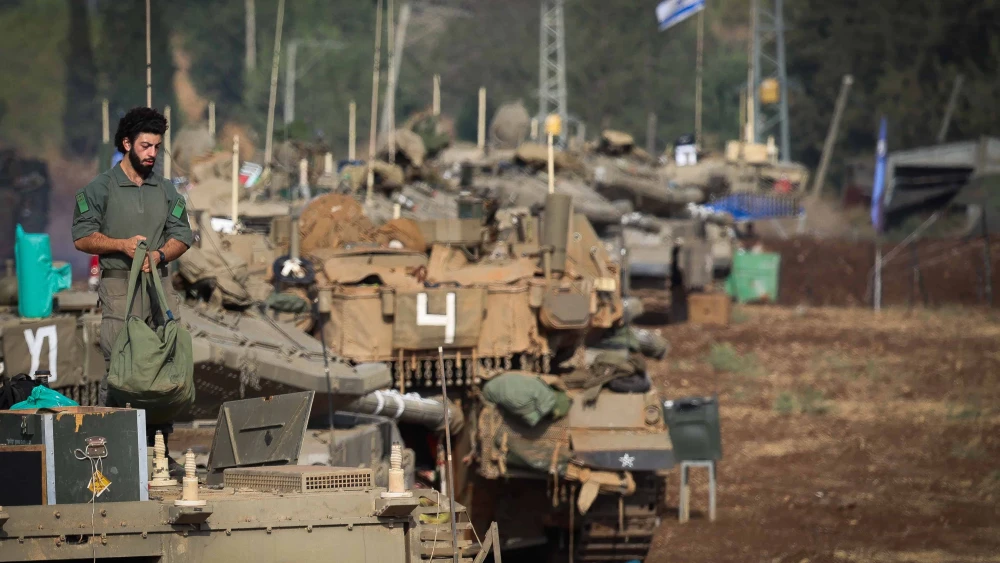 Israeli soldiers at a staging area near the Israeli border with Lebanon, Oct. 1, 2024. Photo by David Cohen/Flash90.