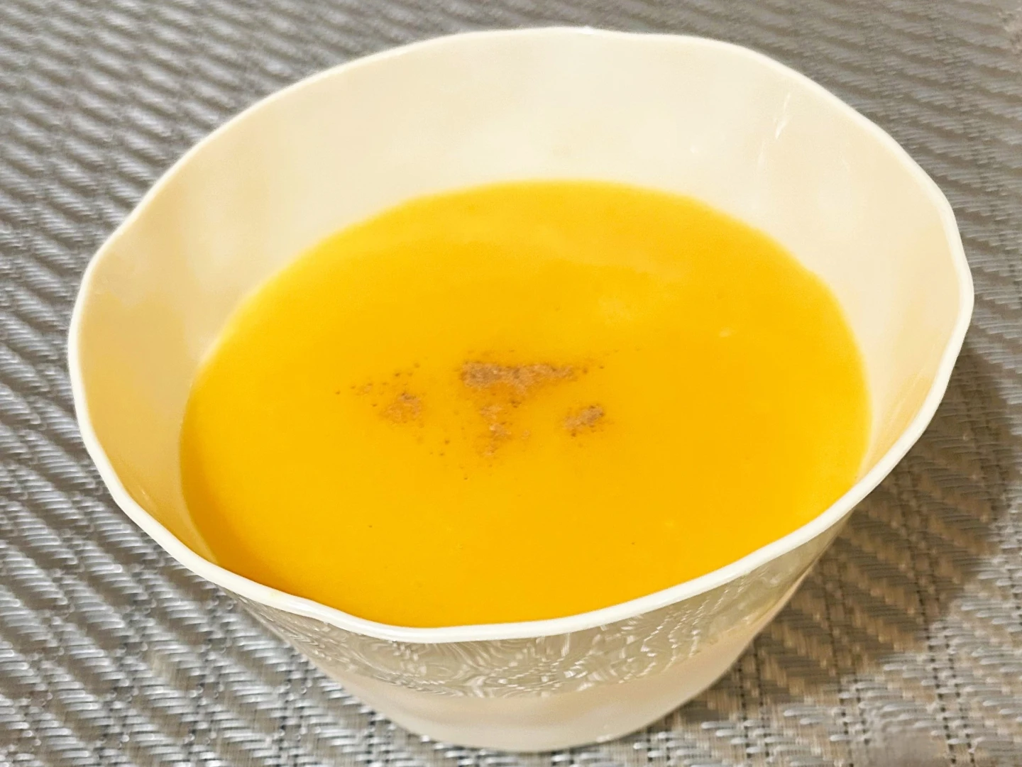 Mango-Melon Soup. Photo by Ethel G. Hofman.