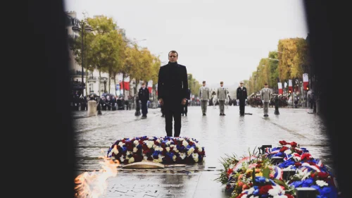 French President Emmanuel Macron paying his respect to fallen French soldiers from World War I. Source: Emmanuel Macron via Twitter.