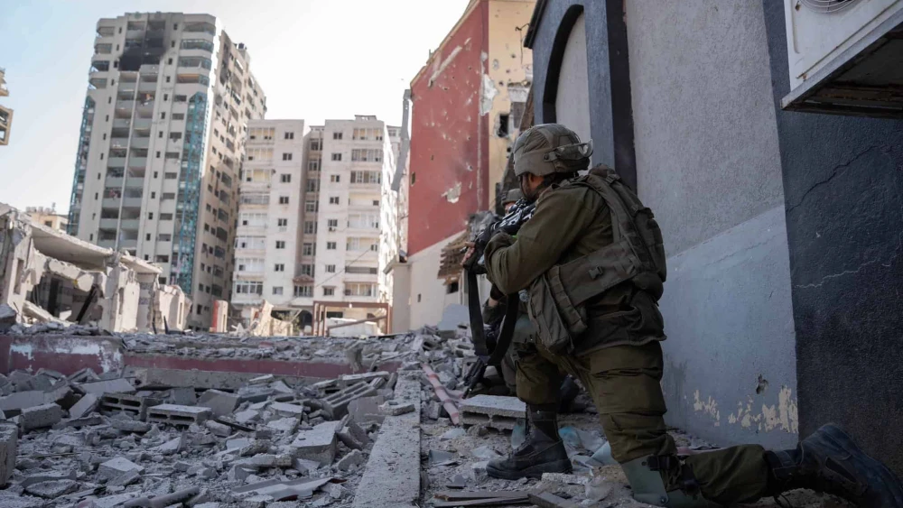 Israeli troops operating in the Hamas-ruled Gaza Strip, Nov. 13, 2023. Credit: IDF.