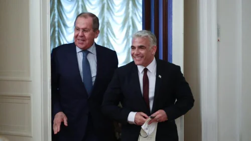 Israeli Foreign Minister Yair Lapid with Russian Foreign Minister Sergey Lavrov in Moscow, Sept. 9, 2021. Source: Yair Lapid/Twitter.