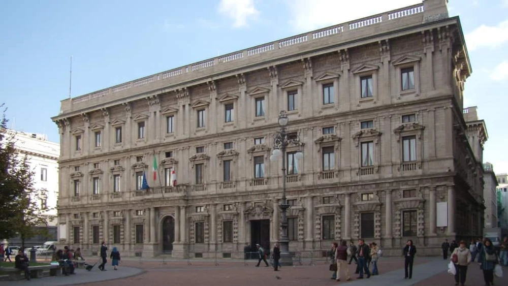 Palazzo Marino in Milan, Italy, seat of the municipality, 2009. Credit: Arbalete via Wikimedia Commons.