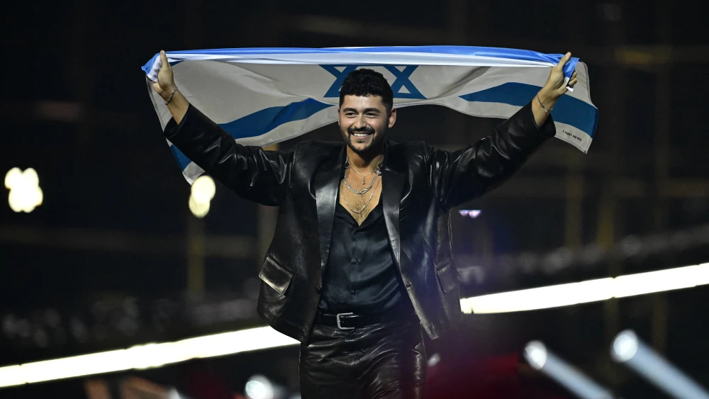 Noam Bettan, representing Israel, arrives on stage for the final of the Eurovision Song Contest 2026 (ESC) at Wiener Stadthalle in Vienna, Austria on May 16, 2026. Photo by Tobias Schwarz/AFP via Getty Images.