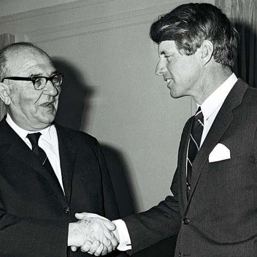 Israeli Prime Minister Levi Eshkol, left, with Robert F. Kennedy in January 1964. Credit: David Eldan, GOP.