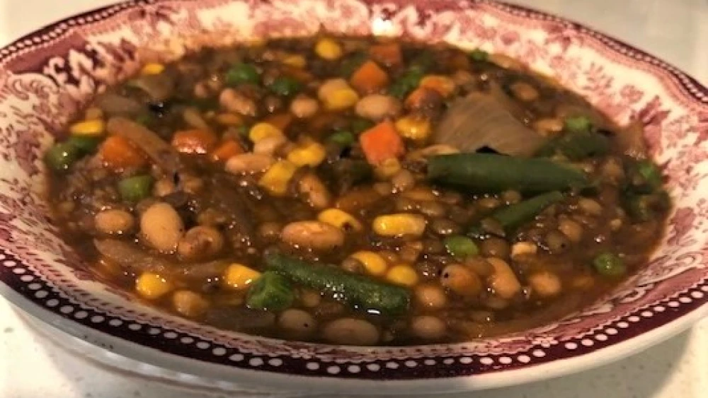 Queen Esther’s Fruited Lentil Stew. Photo by Ethel G. Hofman.