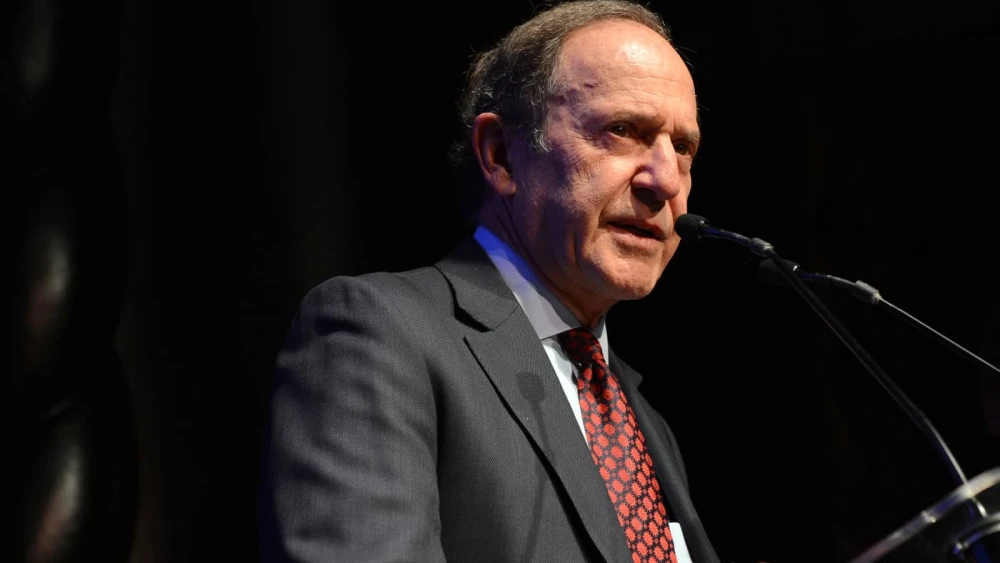 Mort Zuckerman at the third annual Daily News Hometown Heroes in Transit Awards at the Edison Ballroom, Jan. 29, 2015. Photo by Marc. A. Hermann/MTA New York City Transit.