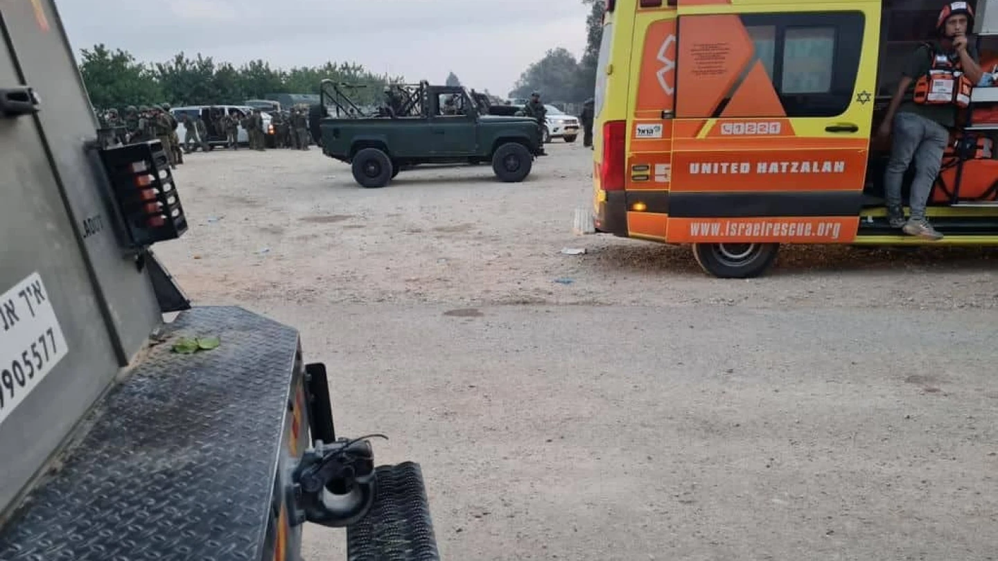 IDF soldiers and United Hatzalah emergency responders at Kibbutz Be'eri, Oct. 8, 2023. Photo by TPS.