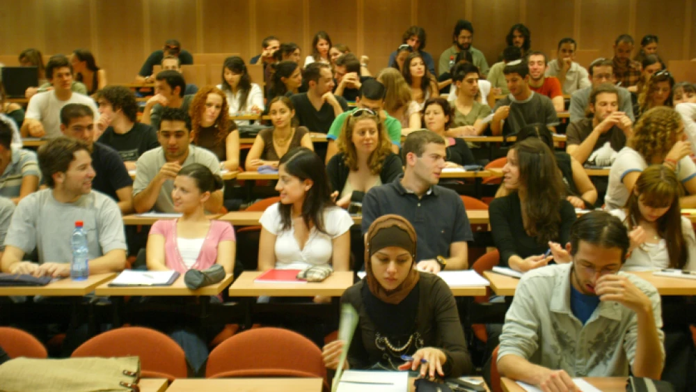 A classroom at the Hebrew University of Jerusalem's Mount Scopus campus, Oct. 22, 2006. Photo by Olivier Fitoussi /Flash90.