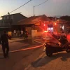 Israeli police and emergency service treat a man injured by rocket fire from Gaza in Sderot. Source: United Hatzalah via Twitter.