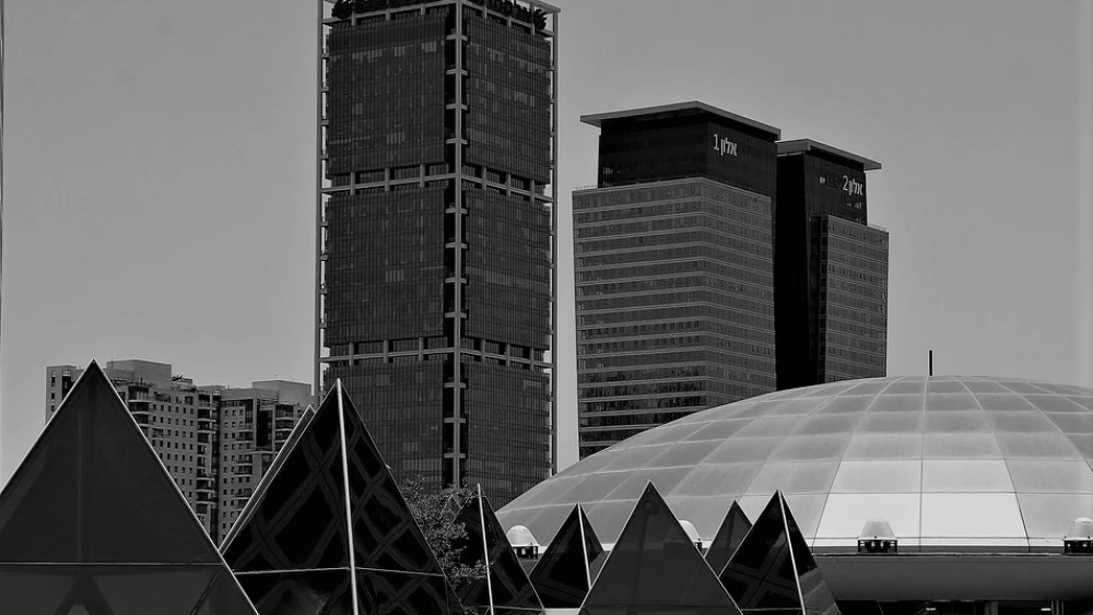 The modern-day architecture of Tel Aviv. Credit: Pixabay.