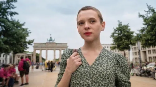 A scene from the Netflix series “Unorthodox.” Source: Screenshot.