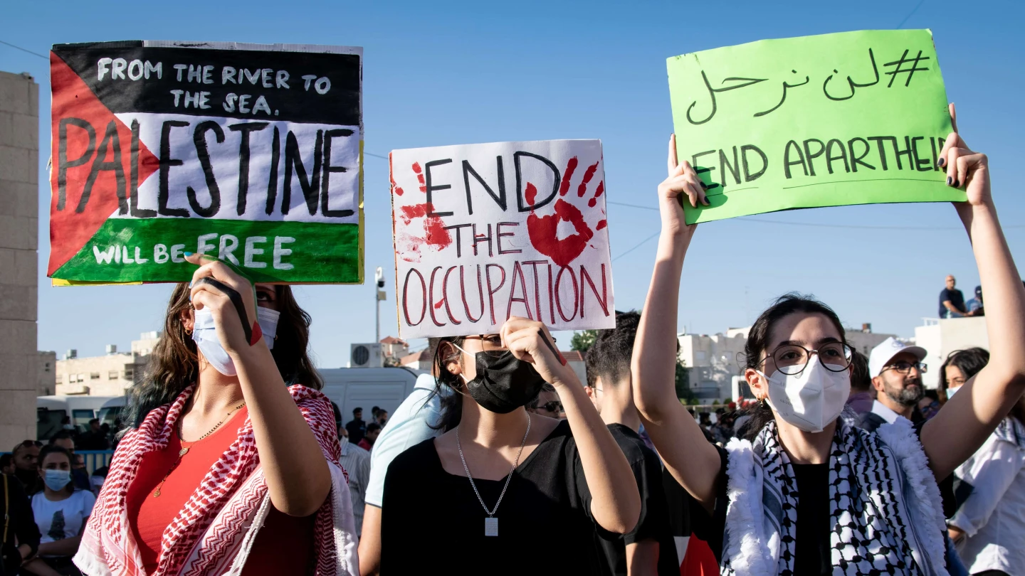 Is Hamas really disarming?