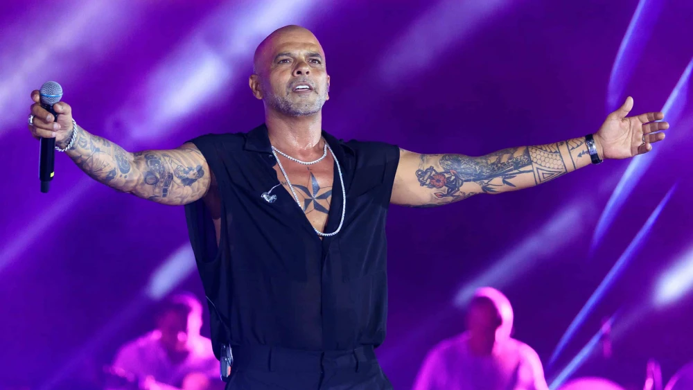 Israeli musician Eyal Golan performs at Bloomfield Stadium in Jaffa, June 13, 2024. Photo by Moshe Shai/Flash90.