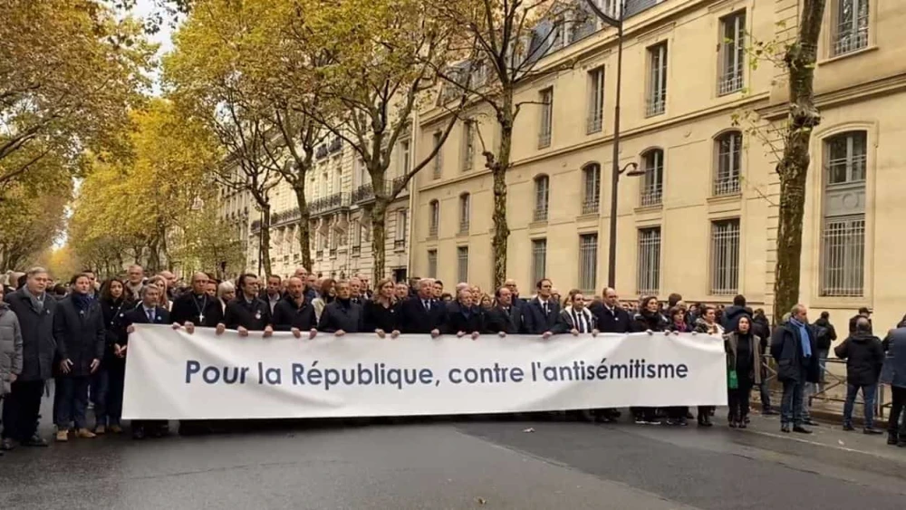 An estimated 105,000 people took part in the march against antisemitism in Paris, Nov. 12, 2023. Source: X.