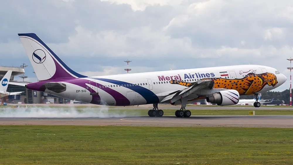 A Meraj Airlines Airbus A300, July 2016. Credit: Dmitry Terekhov via Wikimedia Commons.