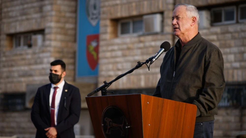 Israeli Defense Minister Benny Gatnz makes a statement to the media at the IDF Central Command headquarters in Jerusalem, on March 30, 2022. Photo by Olivier Fitoussi/Flash90.