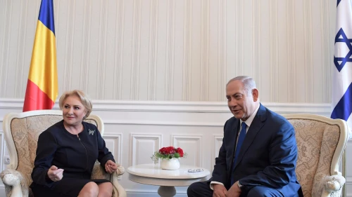 Israeli Prime Minister Benjamin Netanyahu meets with Romanian Prime Minister Viorica Dăncilă at the summit meeting of the Craiova State Forum in Varna, Bulgaria, on Nov. 2, 2018. Credit: Amos Ben Gershom/GPO.