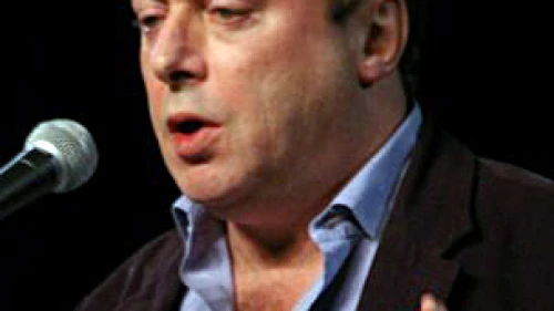 Click photo to download. Caption: Christopher Hitchens. Credit: PD.