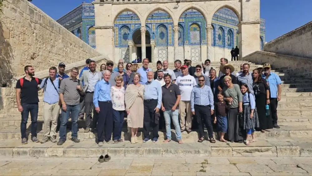 Dozens of Christians and Jews gathered on the Temple Mount in Jerusalem for a special prayer event honoring American conservative activist Charlie Kirk, Sept. 17, 2025. (Courtesy: Beyadenu–Returning to the Temple Mount)