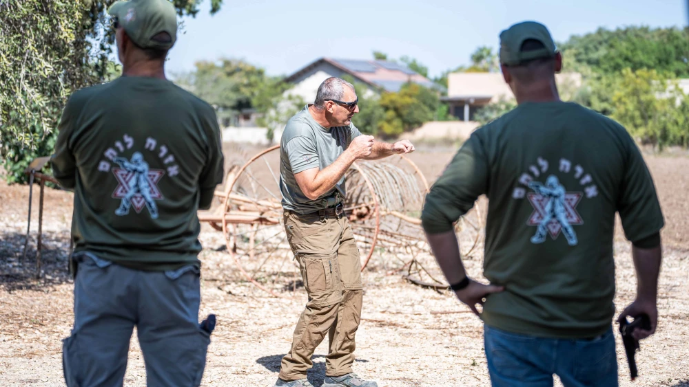 A Citizen Defenders training session, 2025. Credit: Ezrach Lochem.