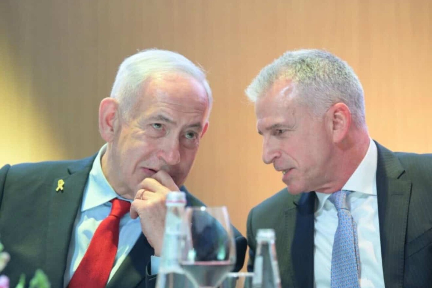 Netanyahu, Barnea
