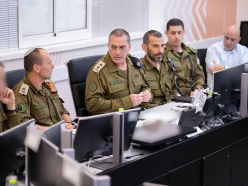 OC Home Front Command Maj. Gen. Shai Klapper (second from left) and Israel Defense Forces Chief of Staff Lt. Gen. Eyal Zamir (third from left) at Home Front Command headquarters in Ramle, March 8, 2026. Credit: IDF.