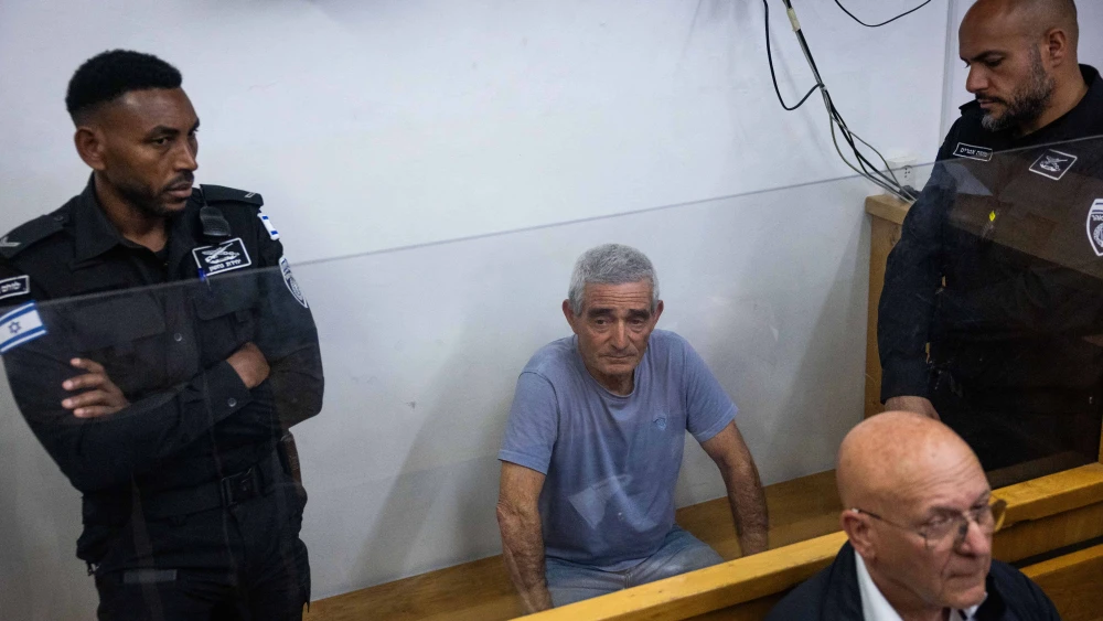Anti-government activist Eyal Yaffe arrives for a hearing at the Jerusalem Magistrate's Court, March 29, 2025. Photo by Yonatan Sindel/Flash90.