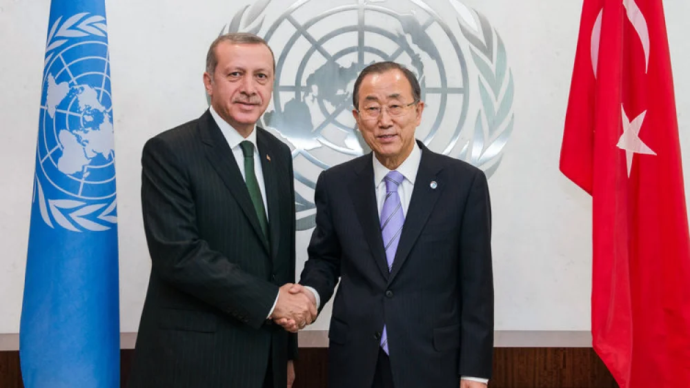 Turkish President Recep Tayyip Erdogan (left) shakes hands with United Nations Secretary-General Ban Ki-moon Sept. 22, 2014. Despite the Islamist values that Erdoğan has promoted during the past decade, Turkey remains globalized and deeply embedded into international institutions, writes JNS.org columnist Ben Cohen. Credit: UN Photo/Amanda Voisard.