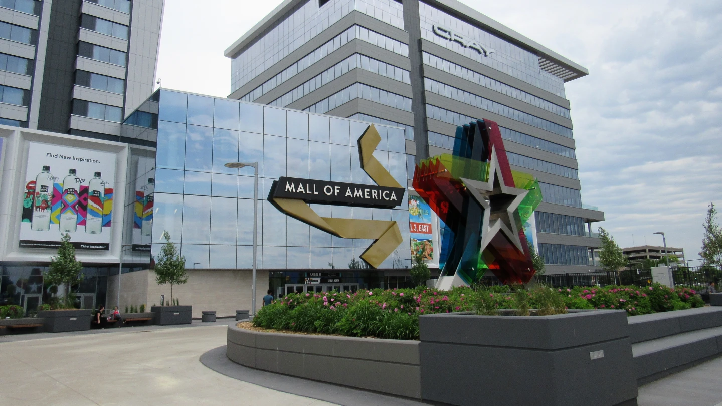 Minnesota teen arrested for planning ISIS-style attack on Mall of America due...
